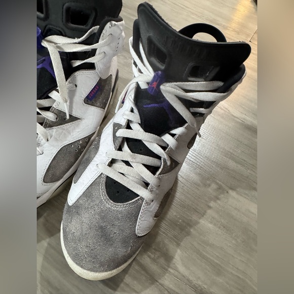 Air Jordan Retro 6 Flint - Picture 8 of 11